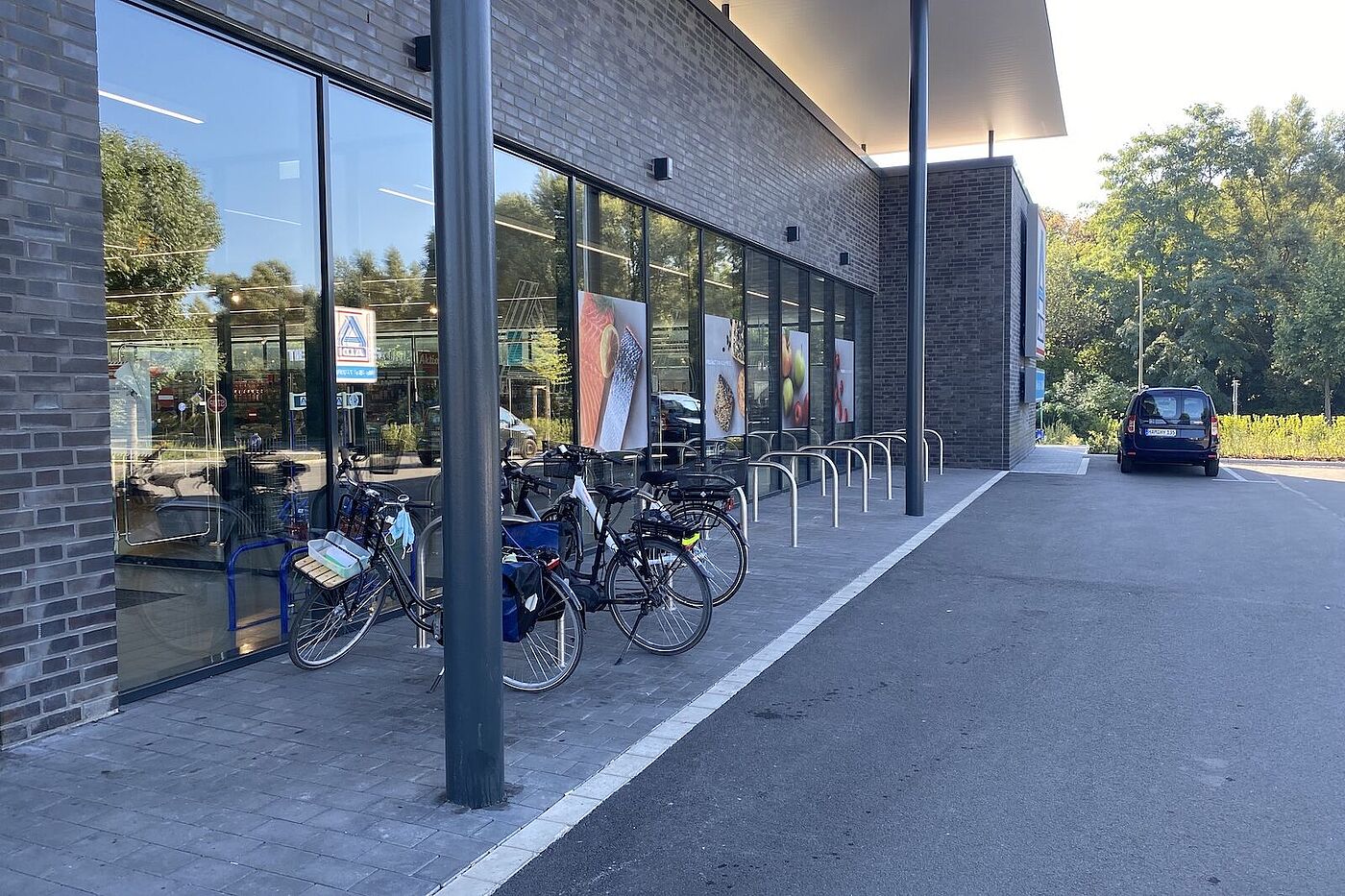 Fahrradständer bei Aldi in Bockum-Hövel