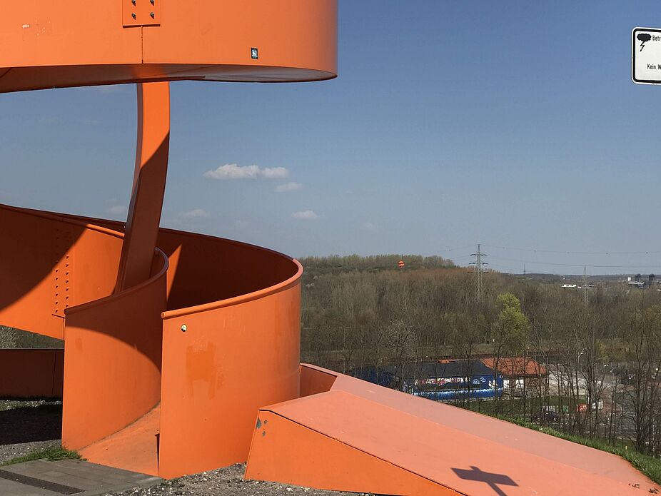 Blick von Haldenzeichen Schacht Franz auf Halde Radbod